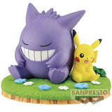 Pokémon - Figurine Ectoplasma & Pikachu Diorama
